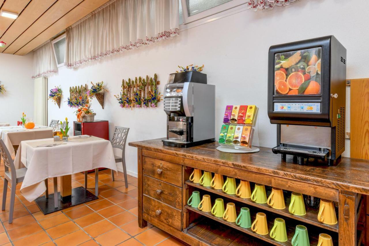 Bepy Hotel Garni Giustino Екстериор снимка